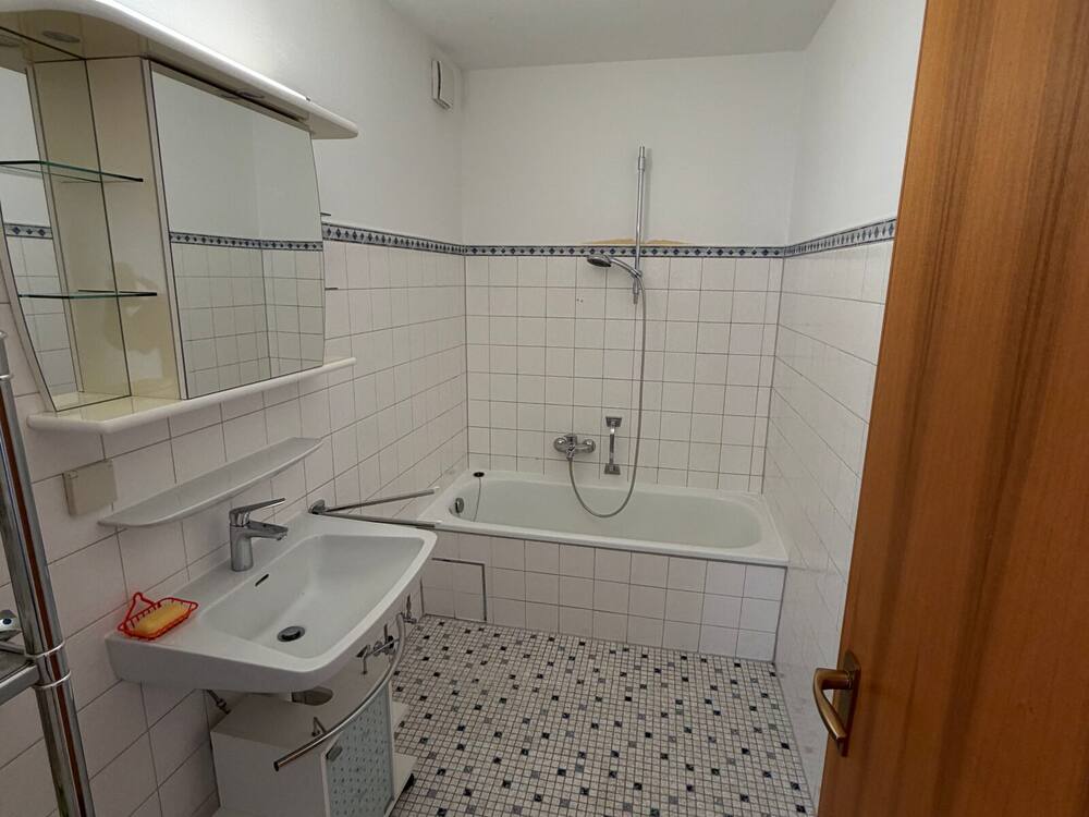 Badezimmer mit Wanne